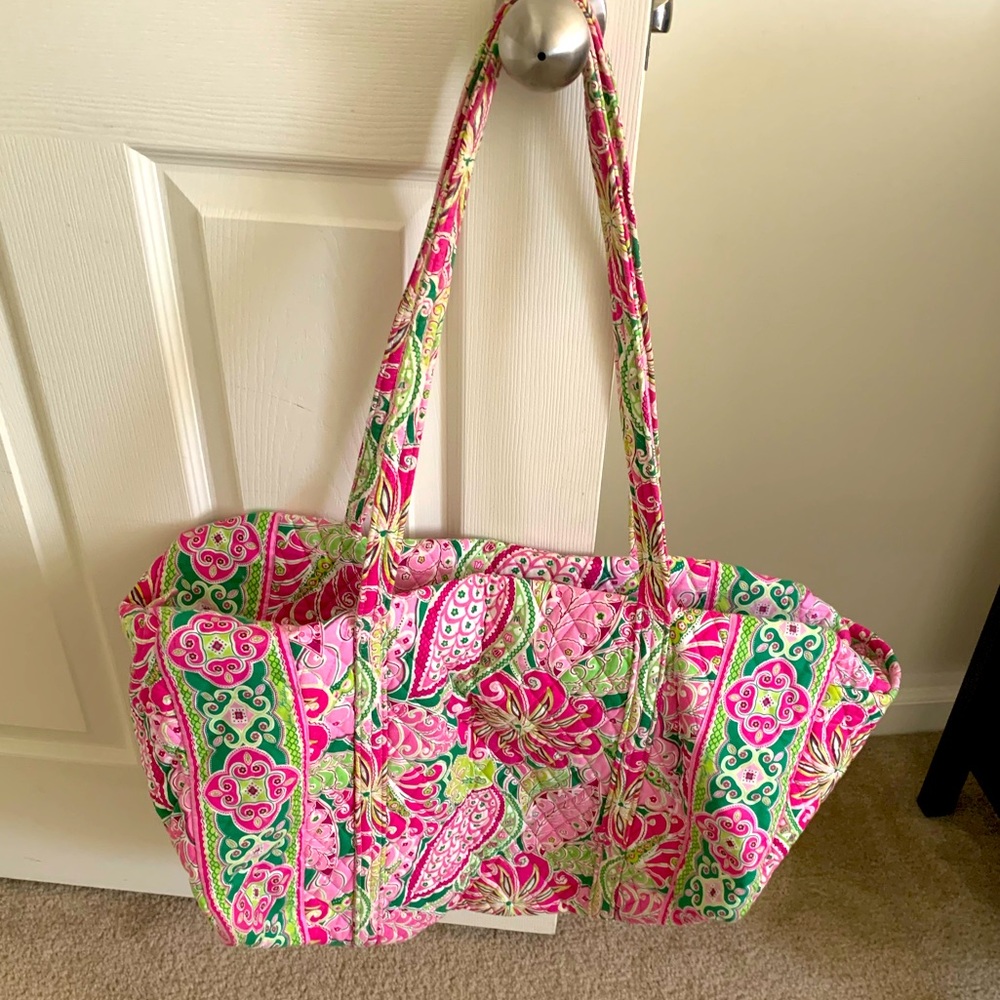Vera Bradly large duffel bag